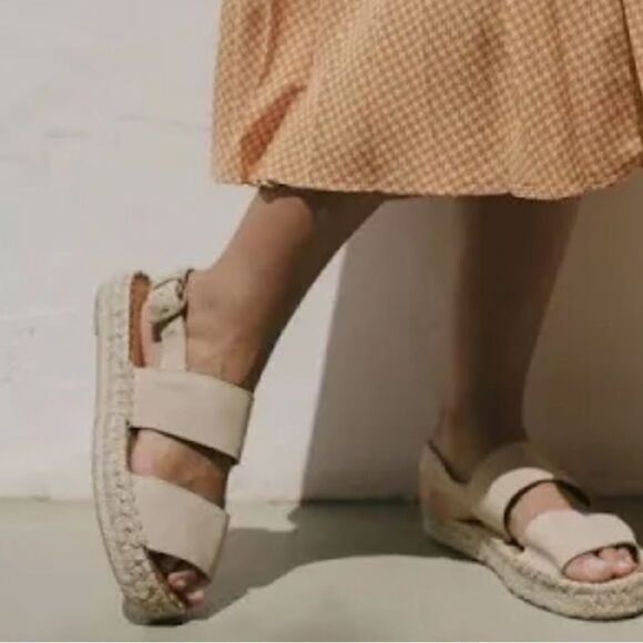 Alohas Women's Double Strap Leather Espadrilles beige 41 NWOT - Picture 1 of 7